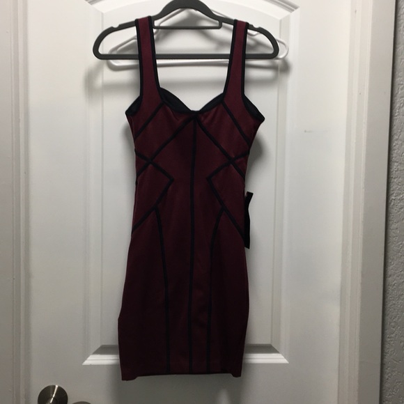 Host pick! 😍💃🏻 BEBE XS petite dress, XSP 💫 - Picture 5 of 5